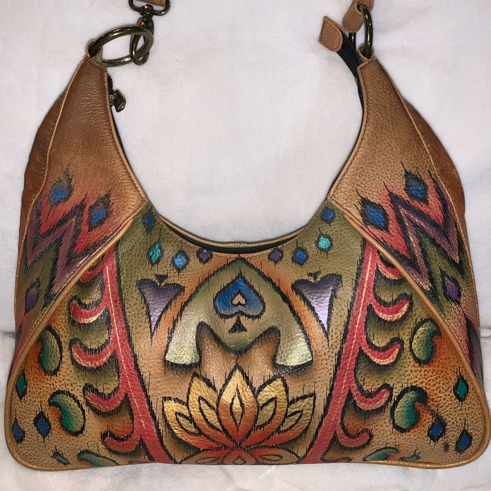 Anuschka leather purse in good used condition